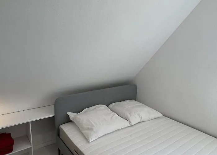 2 Pièces En Bord De Avec Accès Direct à La De Cabourg, Proche Thalassothérapie - Fr-1-487-336 * Cabourg