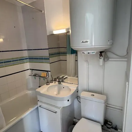 2 Pièces En Bord De Avec Accès Direct à La De Cabourg, Proche Thalassothérapie - Fr-1-487-336 Appartement